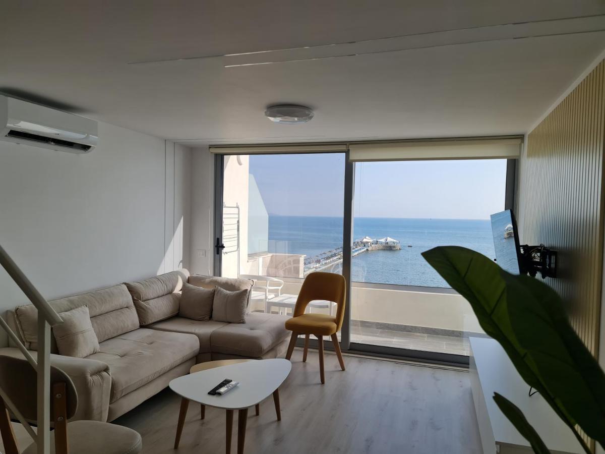 Апартаменты Sea View Luxury Duplex Дуррес Экстерьер фото